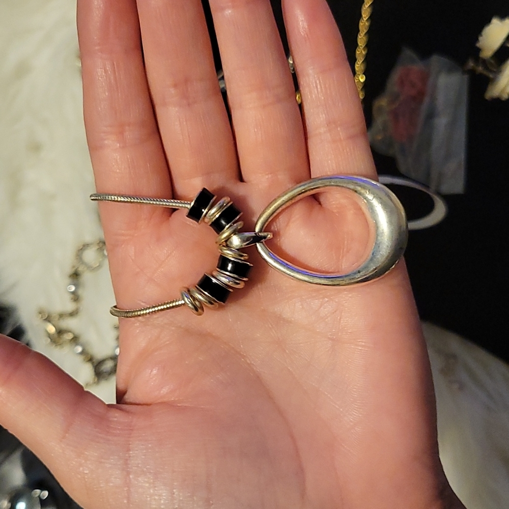 Nacklace - Picture 7 of 15